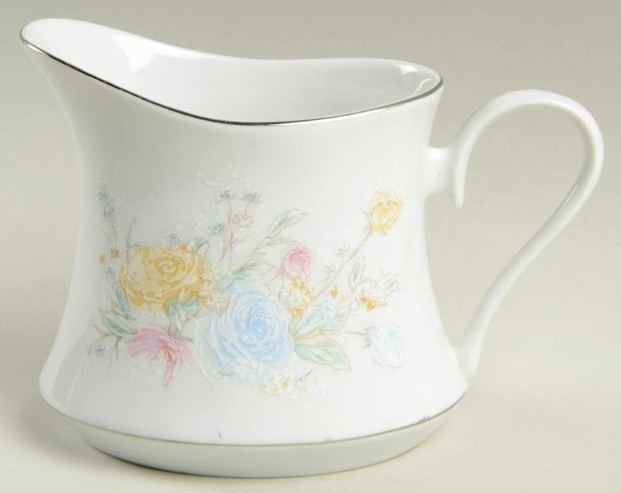 WHJ9 Creamer by White Jade-1