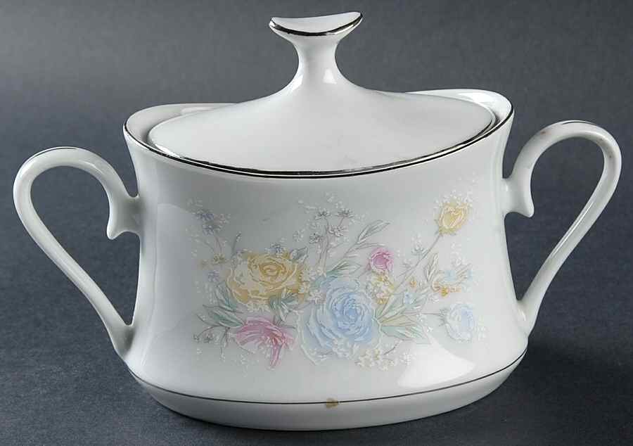 WHJ9 Sugar Bowl & Lid by White Jade-1