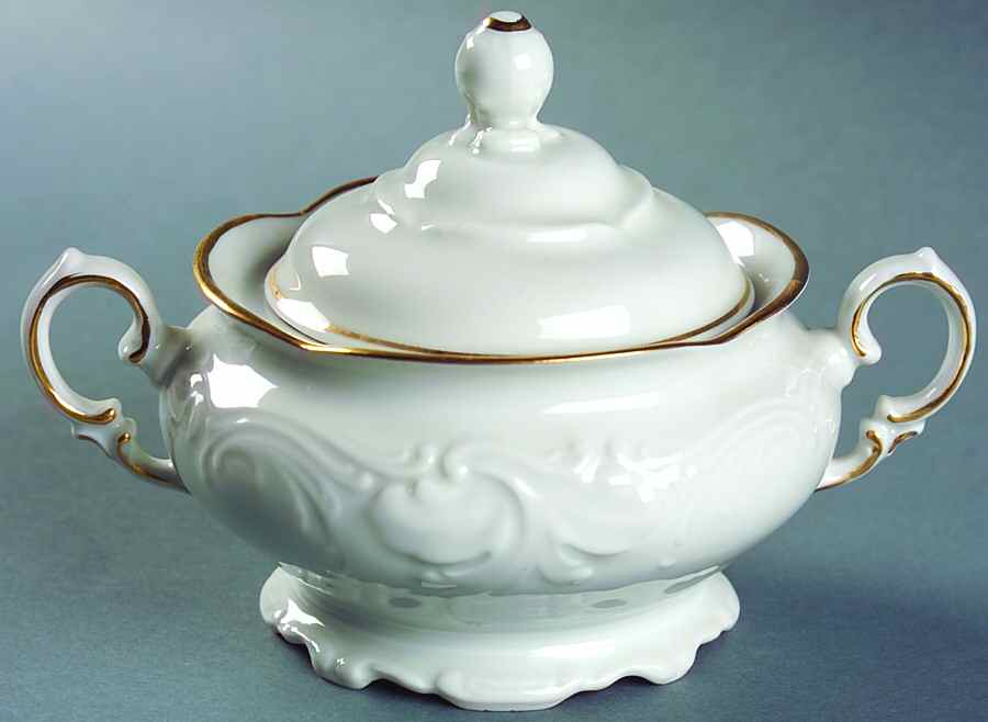 Casa Oro Sugar Bowl & Lid by Wawel-1