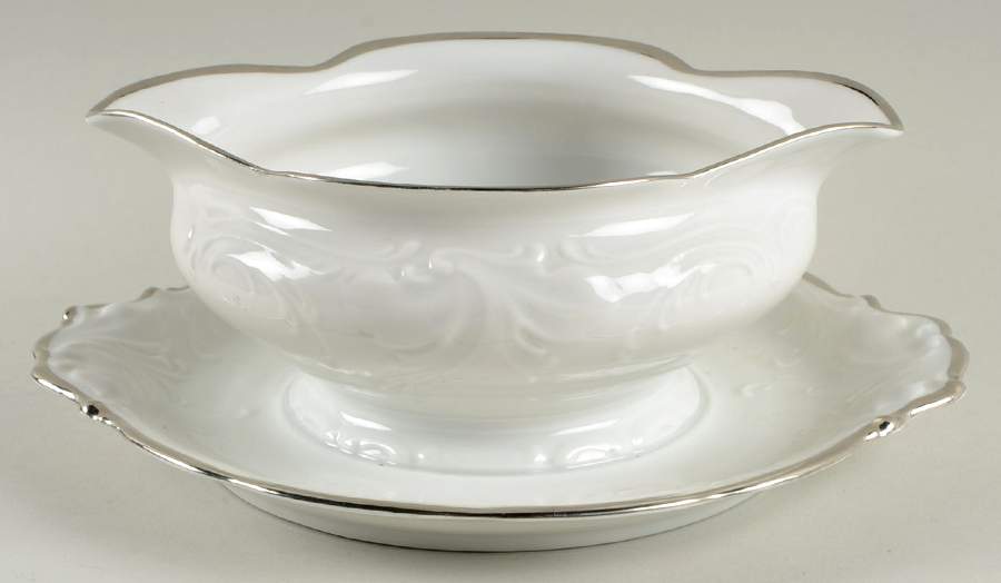 Platin Gravy Boat with Attached Underplate by Wawel-1