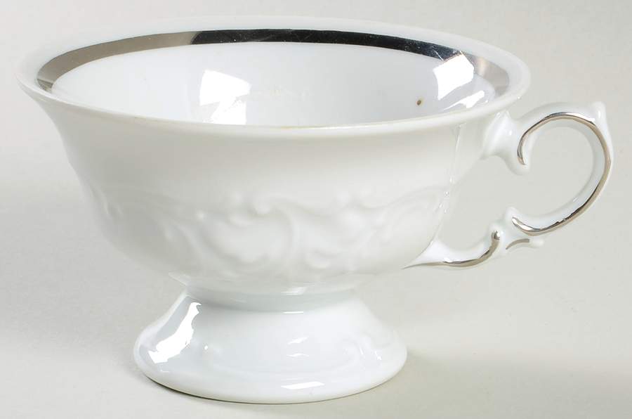 Platin Footed Cup by Wawel-1