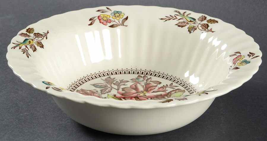 Hedgerow 9" Round Vegetable Bowl by Wade (England)-1