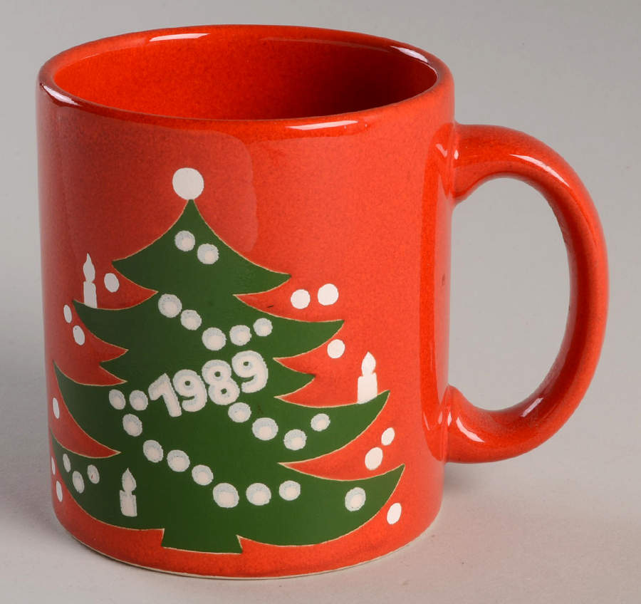 Christmas Tree Red Mug by Waechtersbach-1