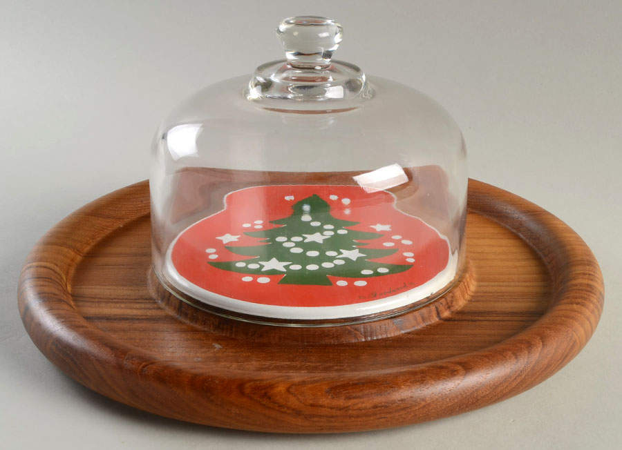 Christmas Tree 12" Round Wood Cheese with Glass Dome by Waechtersbach-1