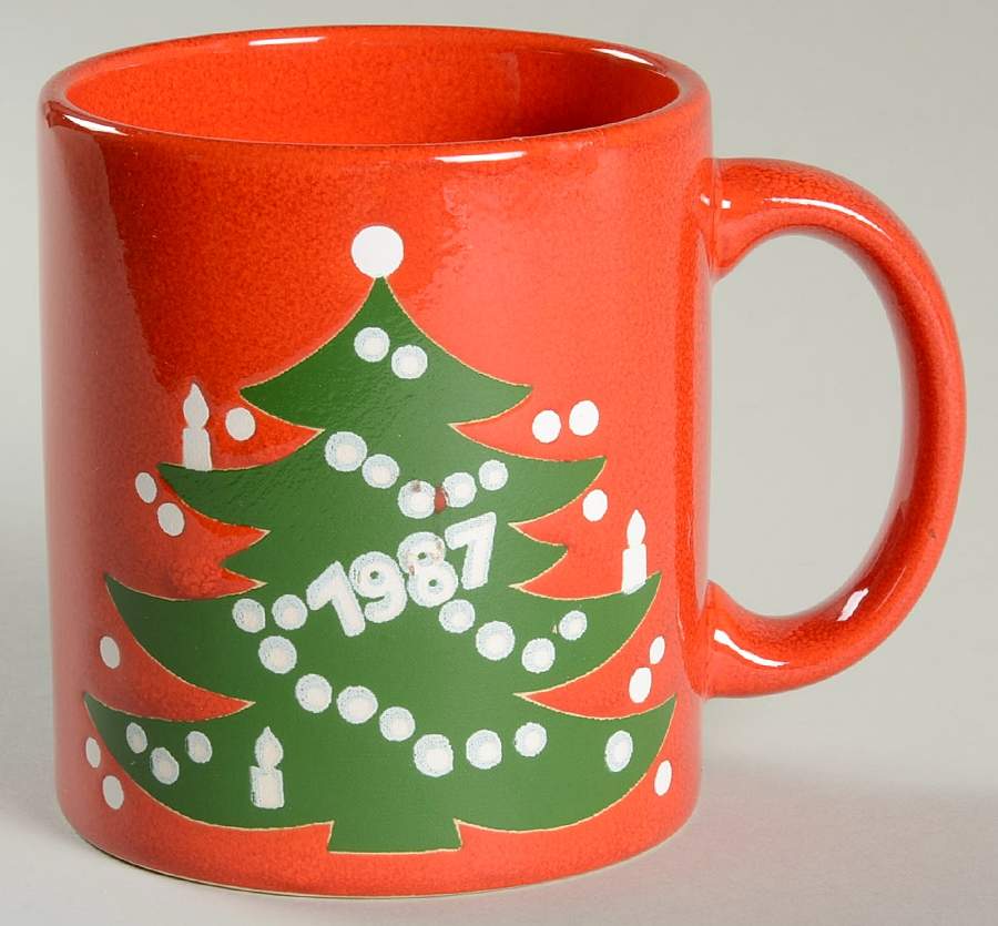 Christmas Tree Red Mug by Waechtersbach-1