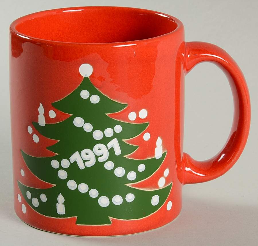 Christmas Tree Red Mug by Waechtersbach-1