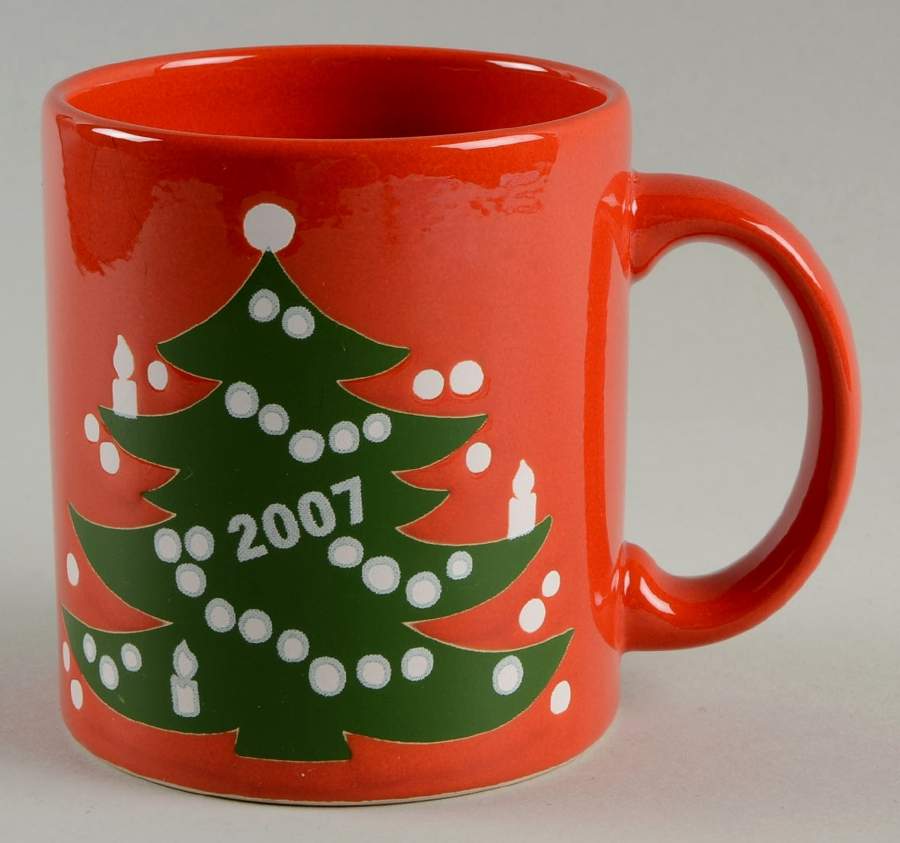 Christmas Tree Red Mug by Waechtersbach-1
