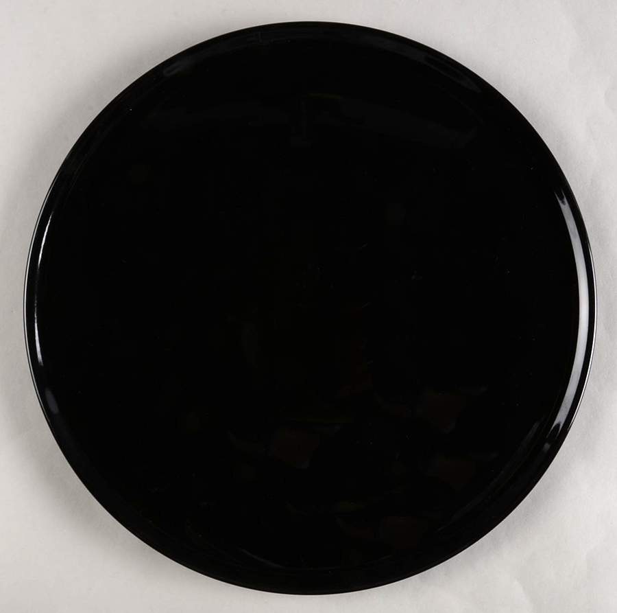 Solid Colours Black Service Plate (Charger) by Waechtersbach-1