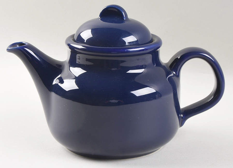 Solid Colours Cobalt Blue Teapot & Lid by Waechtersbach-1