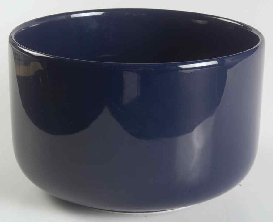 Solid Colours Cobalt Blue 7" Round Serving Bowl by Waechtersbach-1