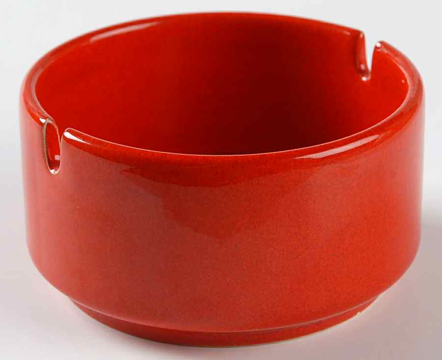 Solid Colours Red Small Ashtray by Waechtersbach-1