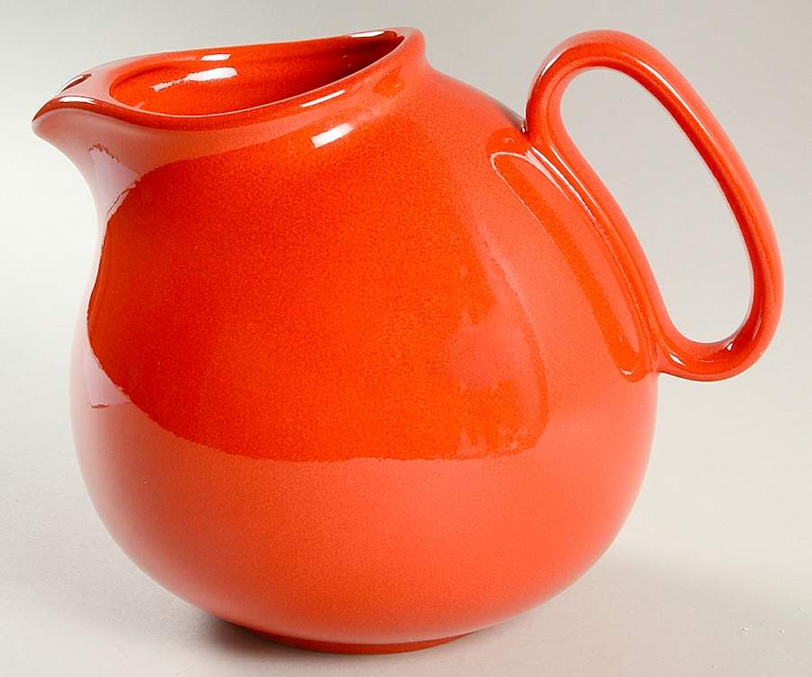 Solid Colours Red 70 Oz Pitcher by Waechtersbach-1