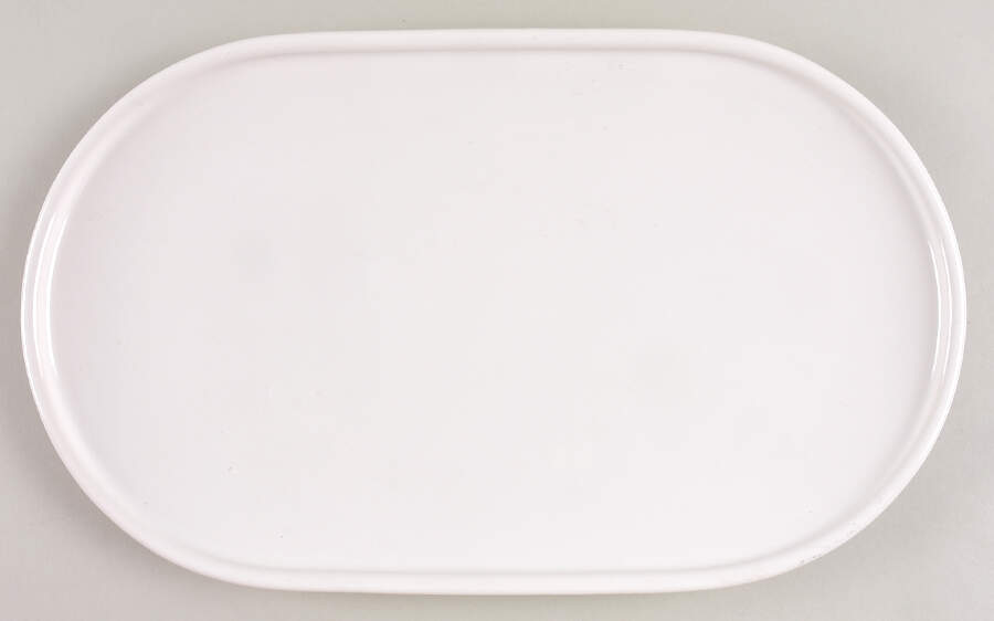 Solid Colours White 13" Oval Serving Platter by Waechtersbach-1