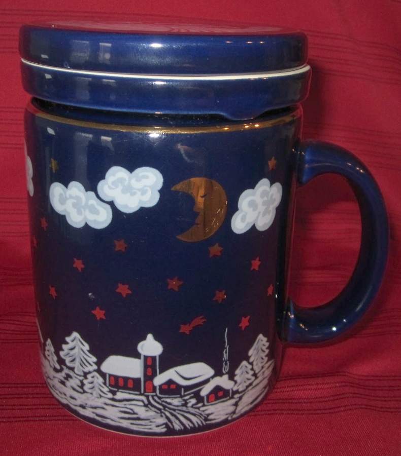 Winter Dreams Mug & Lid w/Tea Strainer Set by Waechtersbach-1