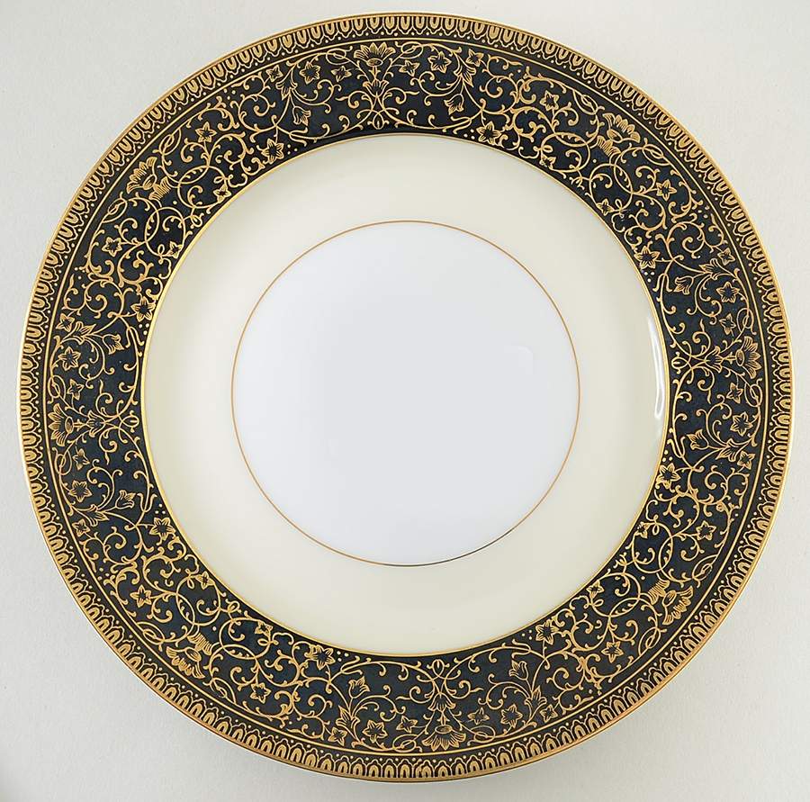 1402 Salad Plate by Wako-1