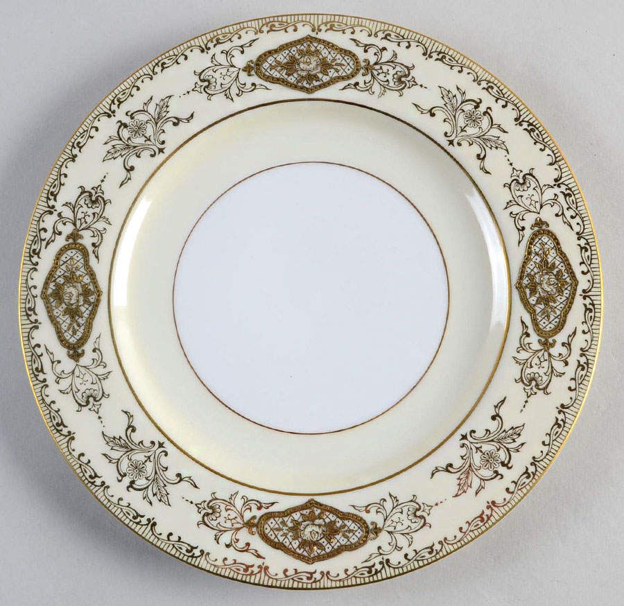 2296 (Cream Band) Salad Plate by Wako-1