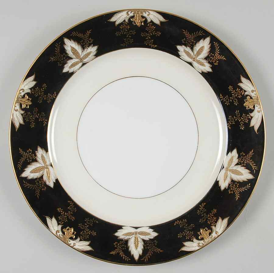2412 Dinner Plate by Wako-1