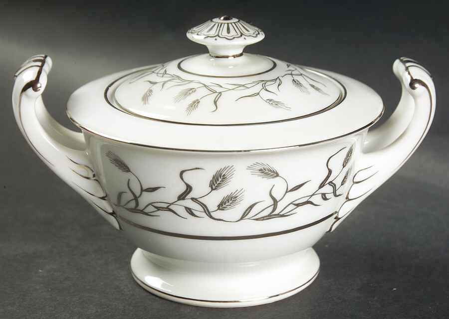 2426 Sugar Bowl & Lid by Wako-1