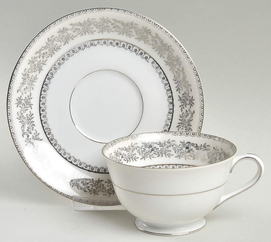 2476 Footed Cup & Saucer Set by Wako-1