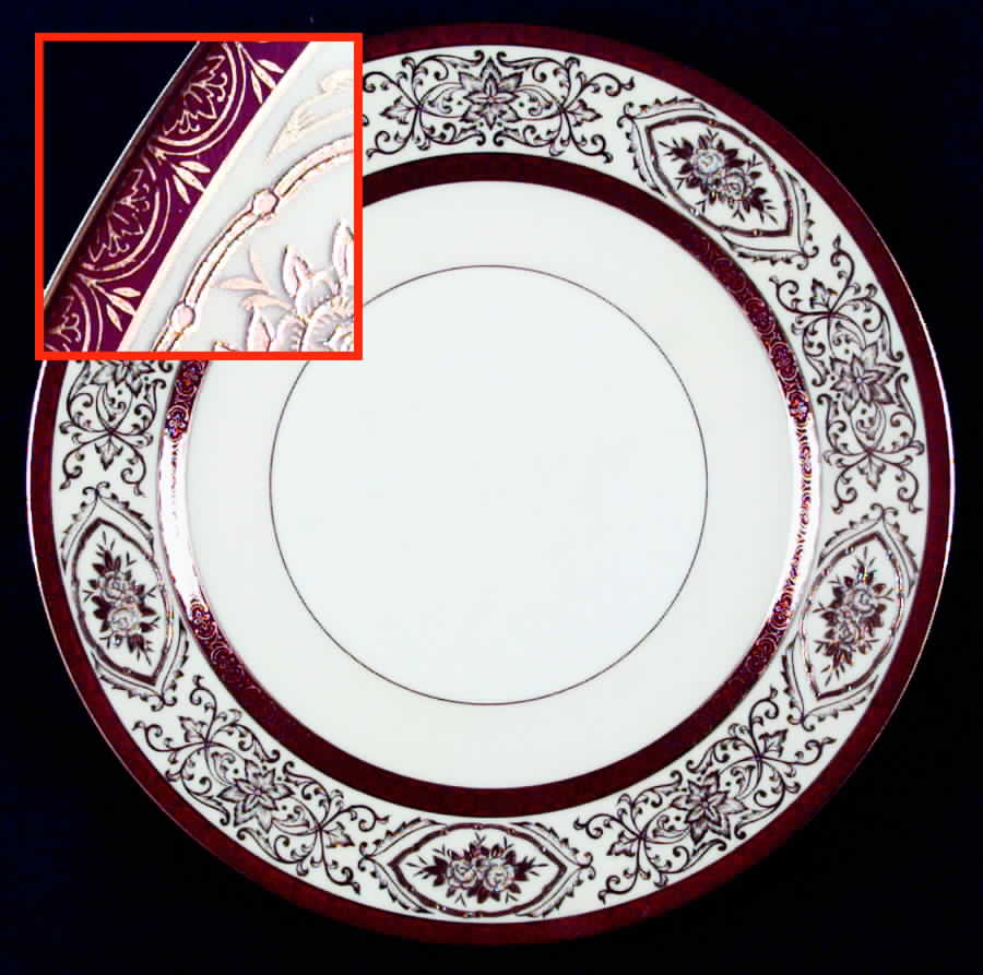 Aristocrat Dinner Plate by Wako-1