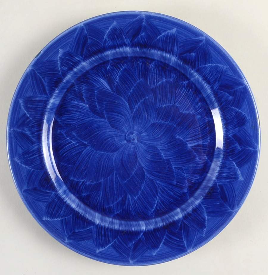 Dahlia Luncheon Plate by Wallace (American)-1