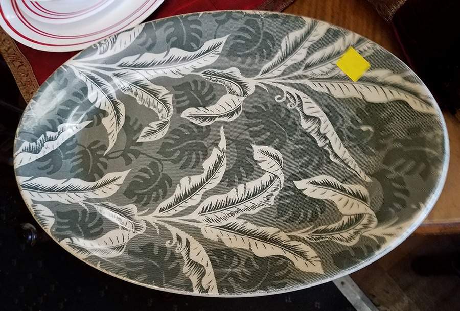 Palm Green (USA) 15" Oval Serving Platter by Wallace (American)-1
