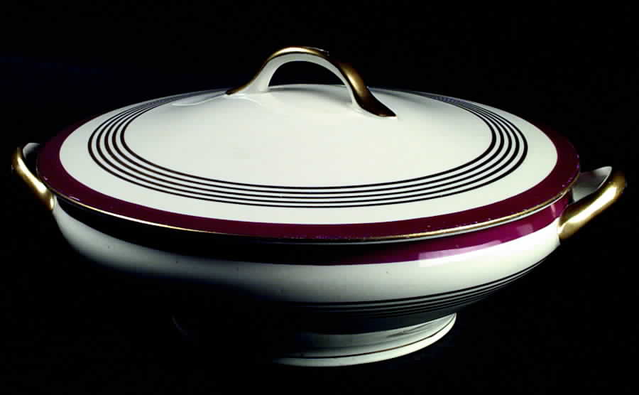 107 Round Covered Vegetable by Warwick-1