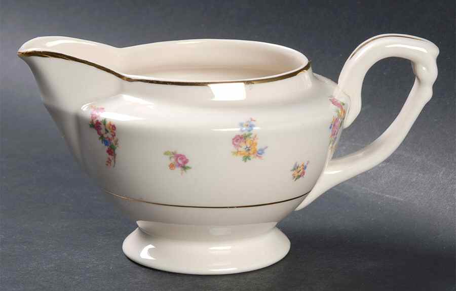 AB9428 Creamer by Warwick-1