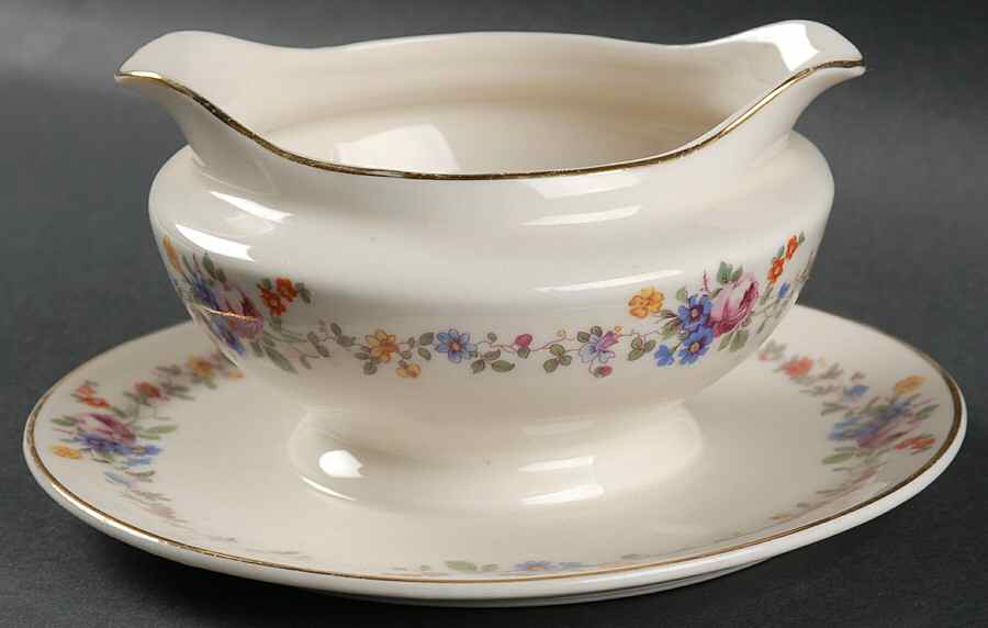 AB9474 Gravy Boat with Attached Underplate by Warwick-1