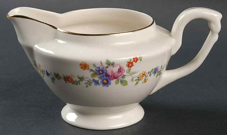 AB9474 Creamer by Warwick-1