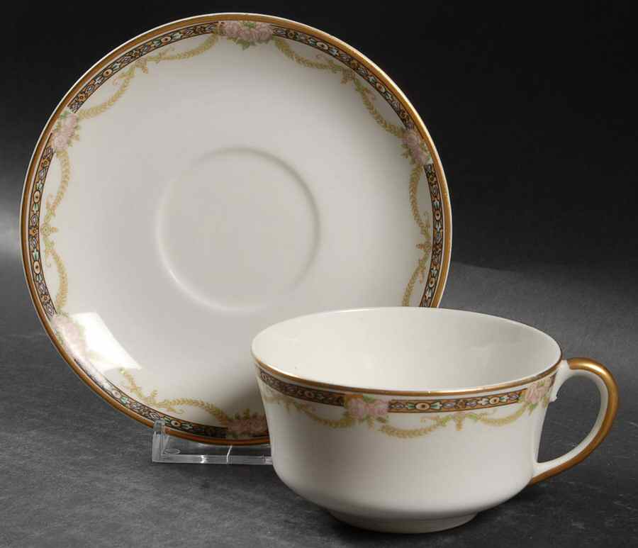 B9059 Flat Cup & Saucer Set by Warwick-1