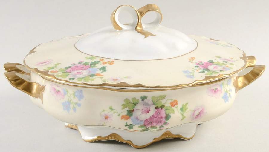 C2047 Round Covered Vegetable by Warwick-1