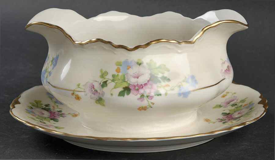C2047 Gravy Boat with Attached Underplate by Warwick-1