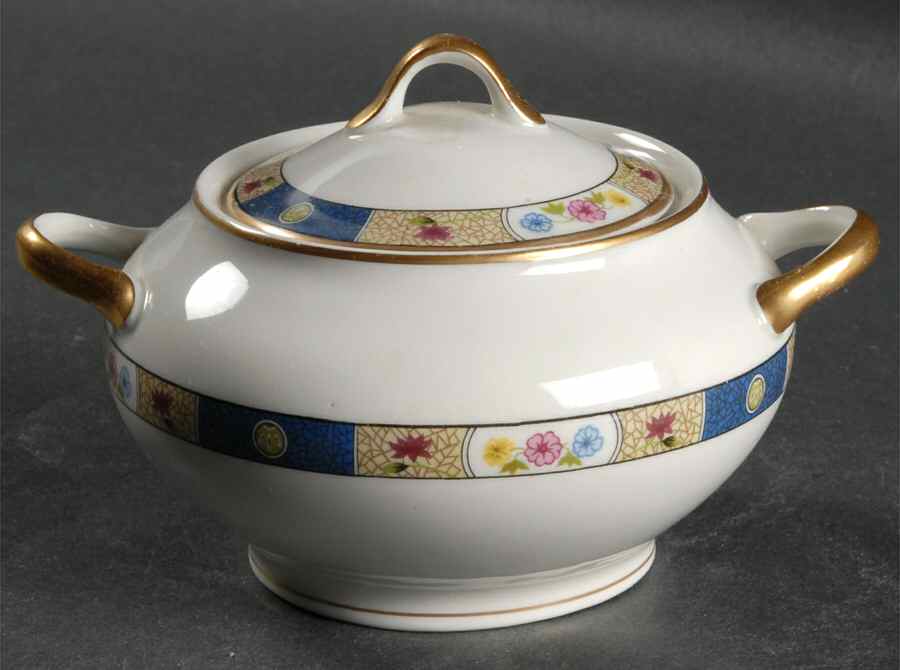 C9232 Sugar Bowl & Lid by Warwick-1