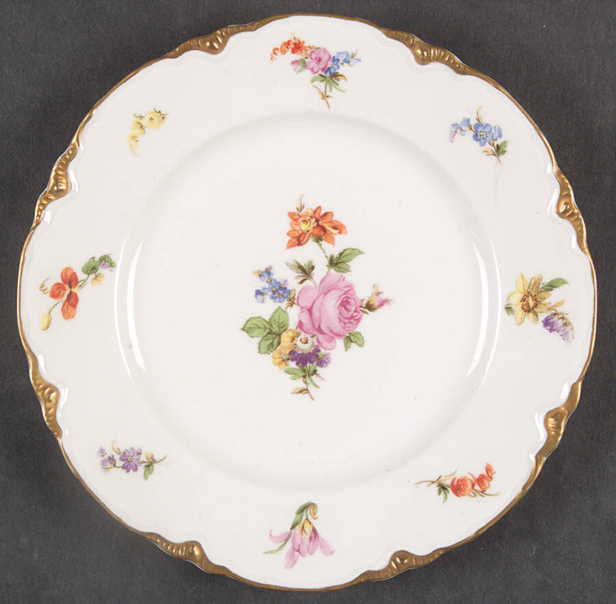 Dresden Dessert/Pie Plate by Warwick-1