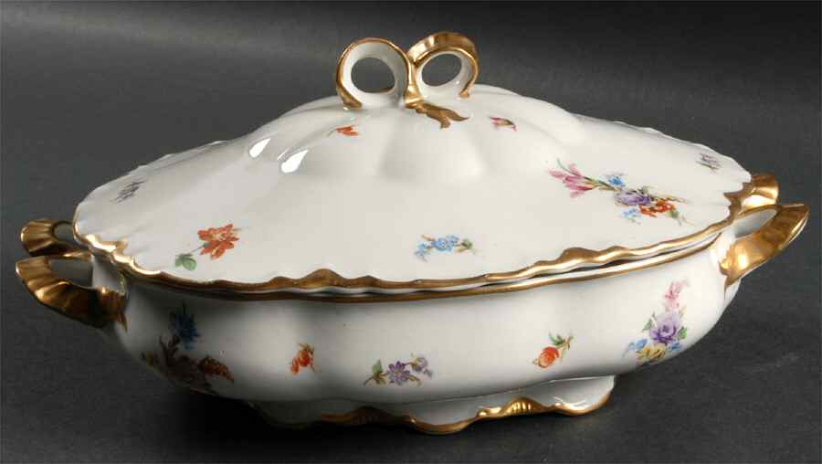 Dresden Oval Covered Vegetable by Warwick-1