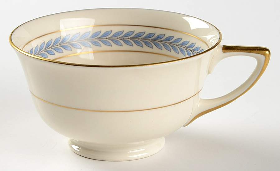 Neo Classic Blue (9566, Smooth) Footed Cup by Warwick-1
