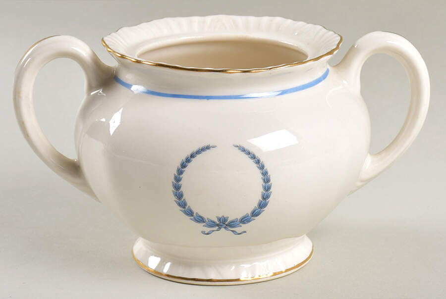 Neo Classic Blue (Scallop. Gold) Sugar Bowl No Lid by Warwick-1