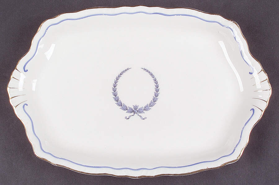Neo Classic Blue (Scallop. Gold) 11" Oval Serving Platter by Warwick-1