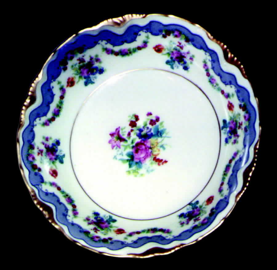 WAR17 Fruit/Dessert (Sauce) Bowl by Warwick-1