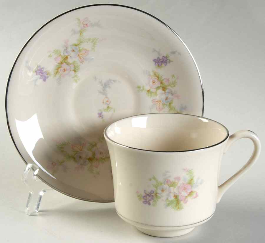 Countryside (Coupe Shape) Flat Cup & Saucer Set by Woodmere-1