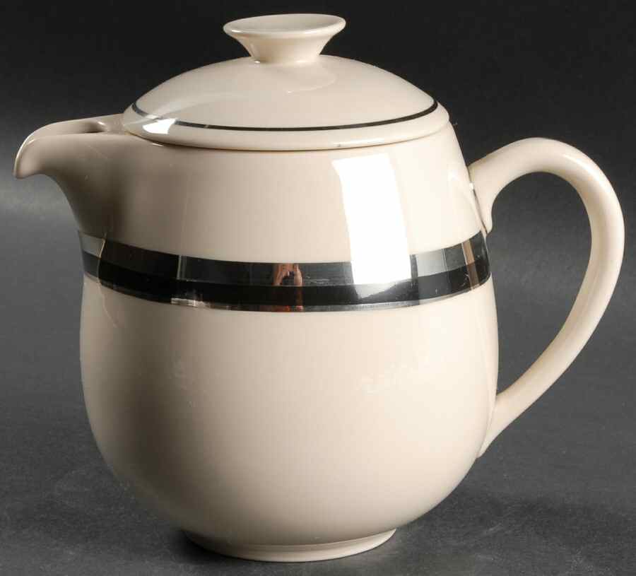 Silver Halo Teapot & Lid by Woodmere-1