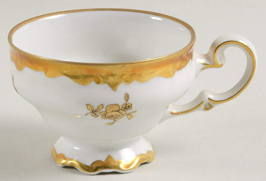 17010 Footed Demitasse Cup by Weimar-1