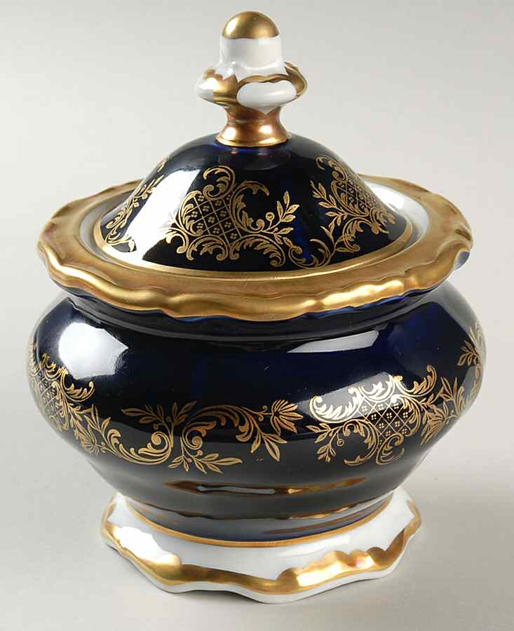 20003 (Katharina Shape) Sugar Bowl & Lid by Weimar-1