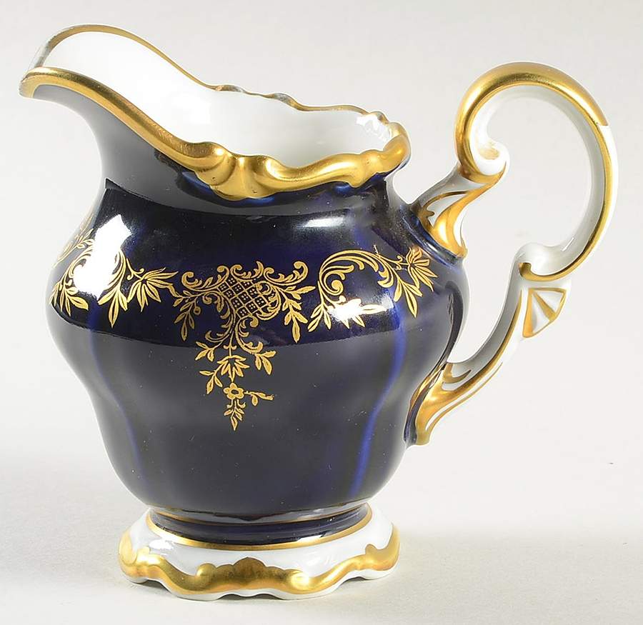 20003 (Katharina Shape) Creamer by Weimar-1