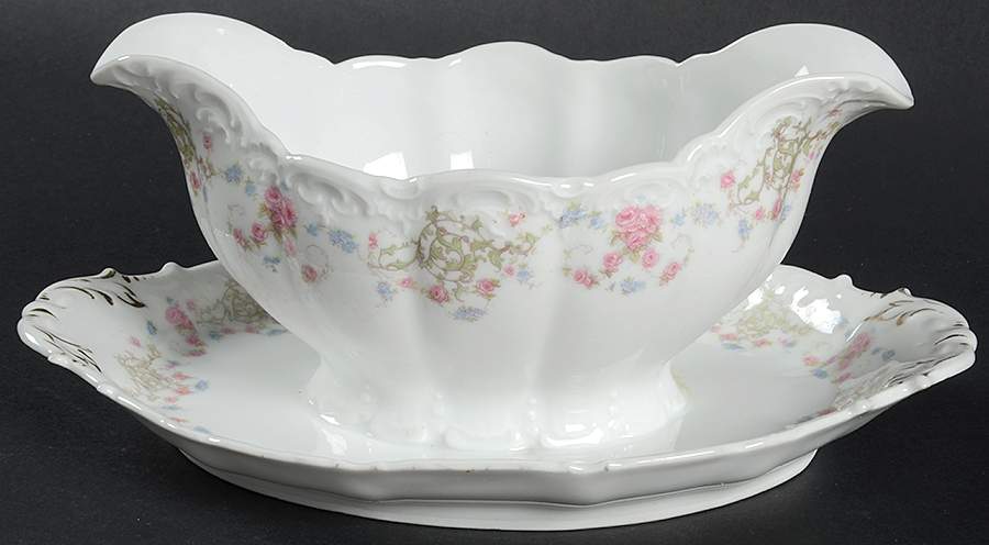 WEI21 Gravy Boat with Attached Underplate by Weimar-1