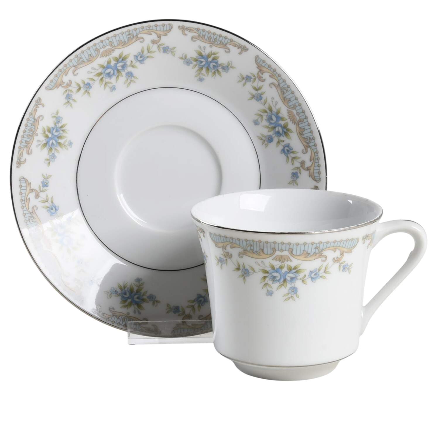 Fairlawn Flat Cup & Saucer Set by Wellin-1
