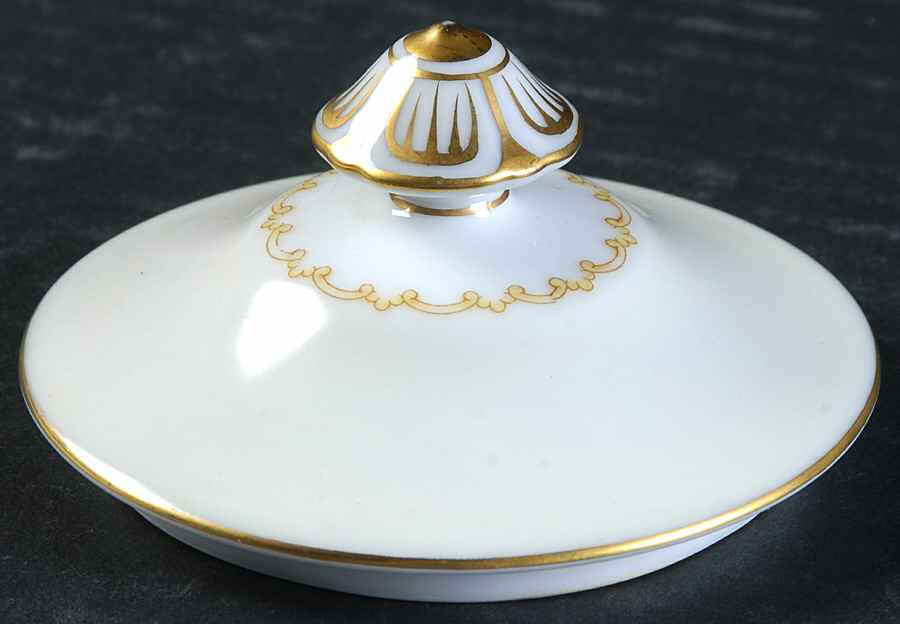Adela Lid for Sugar Bowl by Wentworth-1