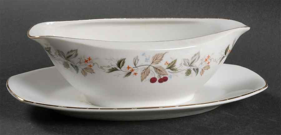 Imperial Brewster Gravy Boat with Attached Underplate by Wentworth-1