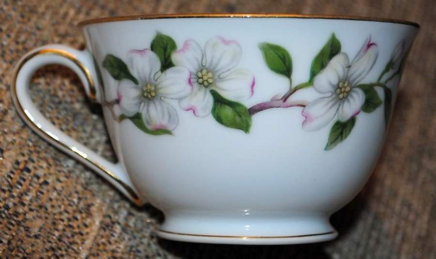 Dogwood Footed Cup by Wentworth-1